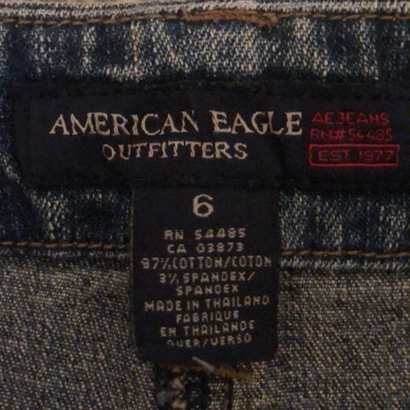 American Eagle Women’s distressed denim skirt size 6 - Picture 4 of 7